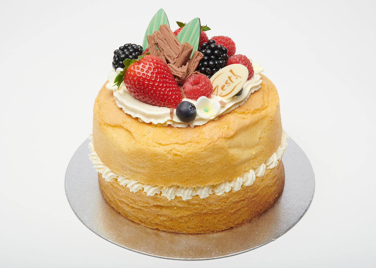 Fresh Cream & Fruit Sponge