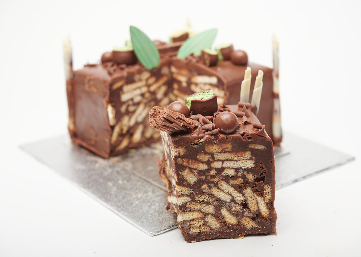 Biscuit & Chocolate Cake